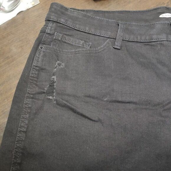 New Old Navy Black Boyfriend Shorts Size Women's 18 Plus - Picture 3 of 4